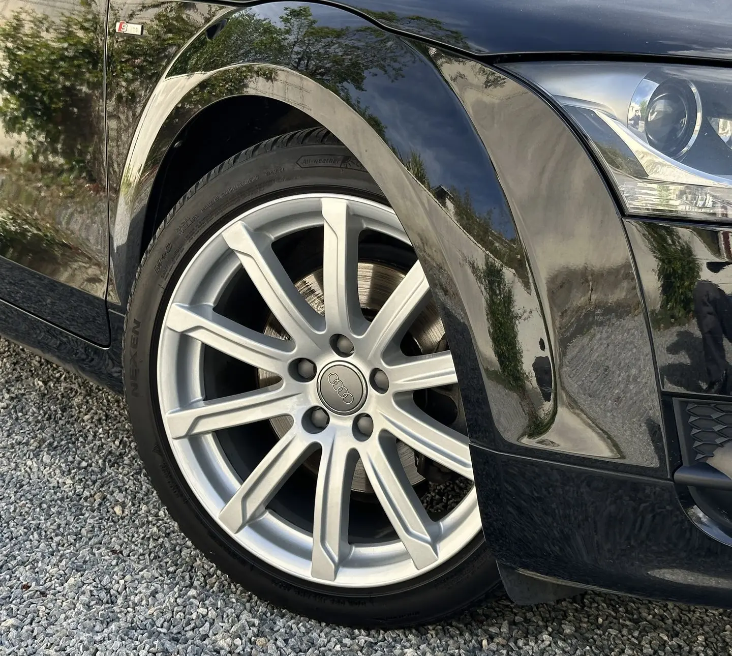 extérieur de voiture propre